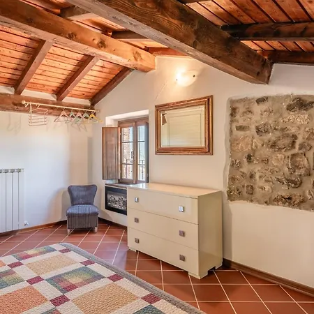 Feriehus Casale Di Polly In Garfagnana Minucciano