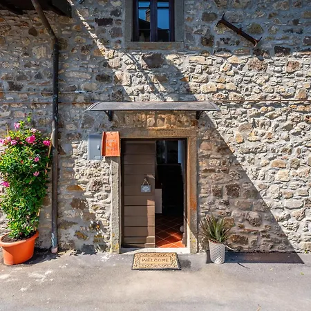 Casale Di Polly In Garfagnana Holiday home Minucciano